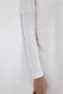 Bluza oversize z asymetrycznymi bokami biała