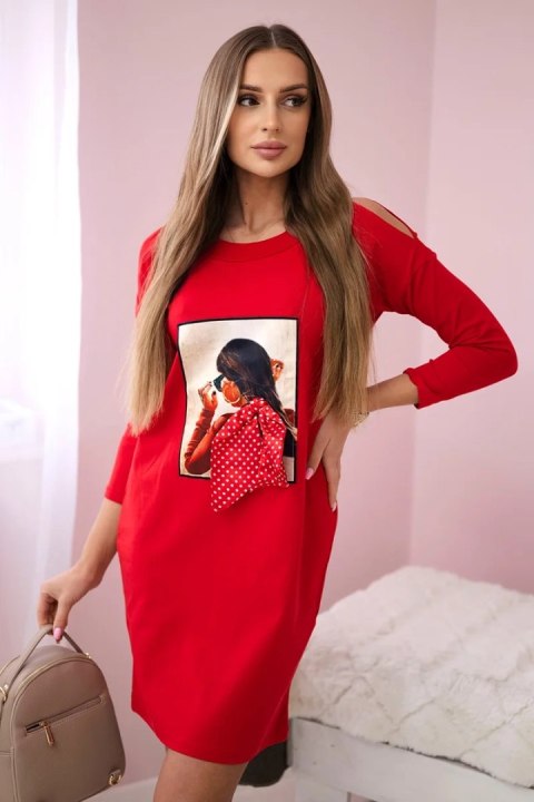 Sukienka z grafiką i kokardą w grochy 3D czerwona Sukienka z grafiką i kokardą w grochy 3D czerwona