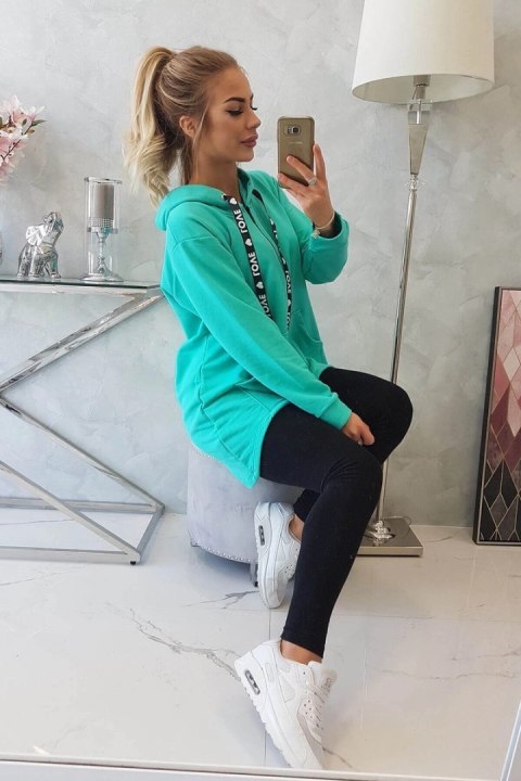 Bluza z dłuższym tyłem i kapturem jasno zielona Bluza z dłuższym tyłem i kapturem jasno zielona