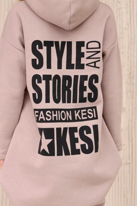 Bluza ocieplana z długim tyłem i kapturem ciemny beżowy Bluza ocieplana z długim tyłem i kapturem ciemny beżowy