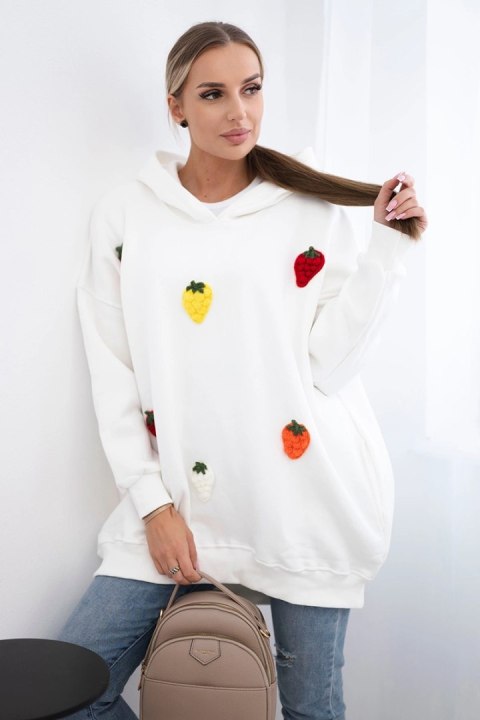 Bluza ocieplana z motywem truskawek ecru Bluza ocieplana z motywem truskawek ecru