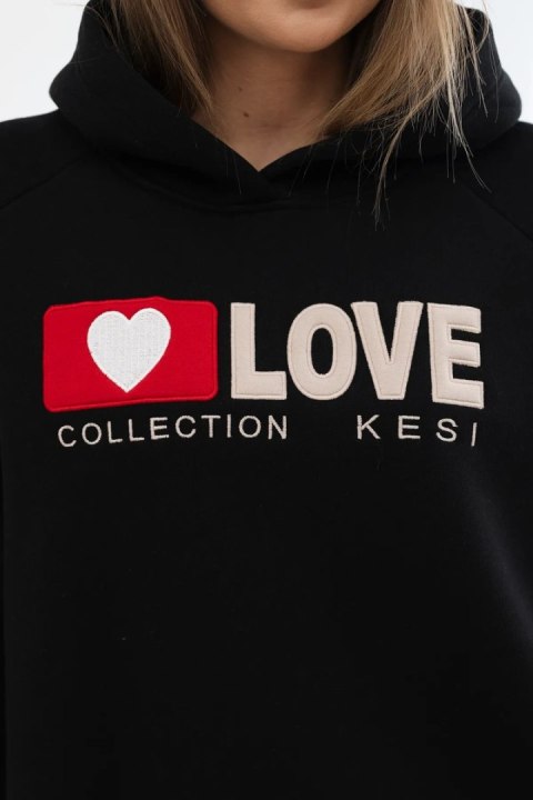 Bluza bawełniana ocieplana z kapturem Love czarna Bluza bawełniana ocieplana z kapturem Love czarna