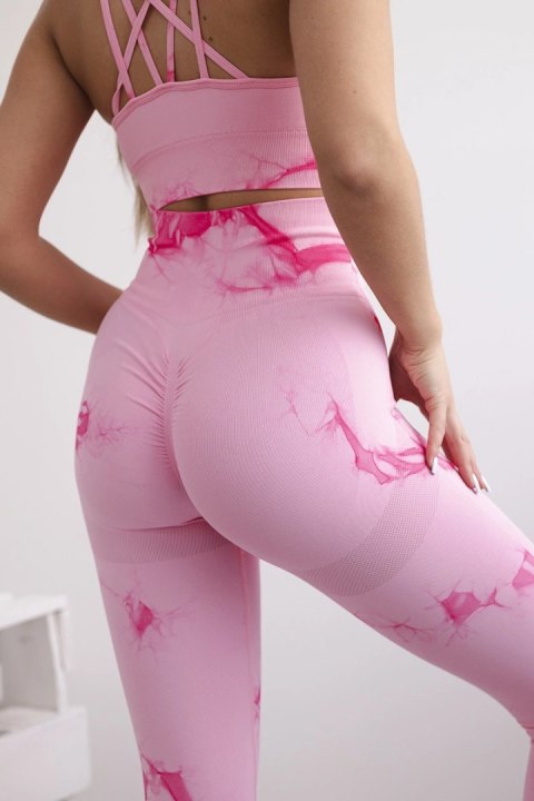 Komplet fitness top + legginsy push up różowy + fuksja Komplet fitness top + legginsy push up różowy + fuksja