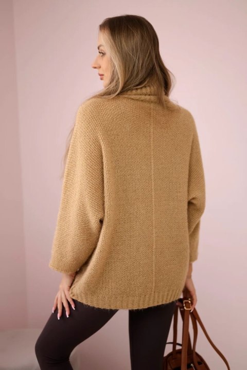 Sweter z golfem camelowy Sweter z golfem camelowy