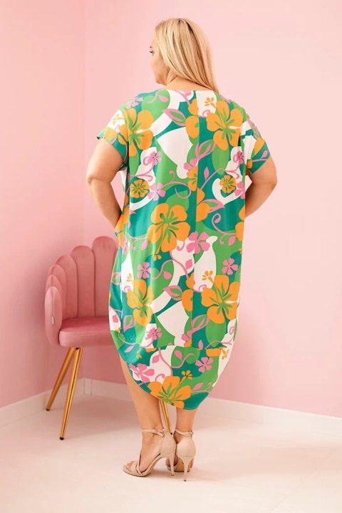Sukienka damska Plus Size wiskozowa z kwiatowym wzorem pomarańczowa Sukienka damska Plus Size wiskozowa z kwiatowym wzorem pomarańczowa